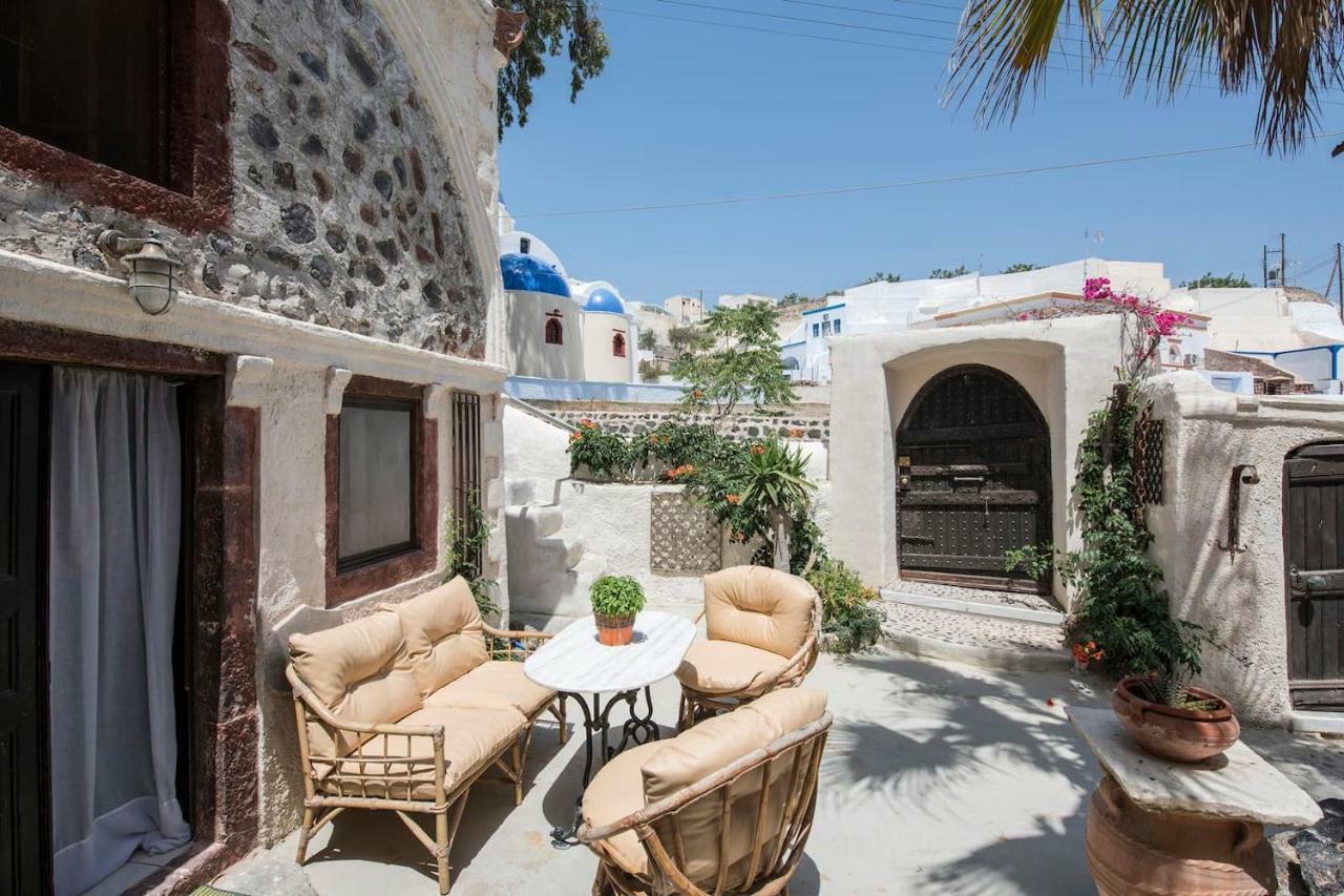 Santorini Cave Houses Vothon Exterior photo