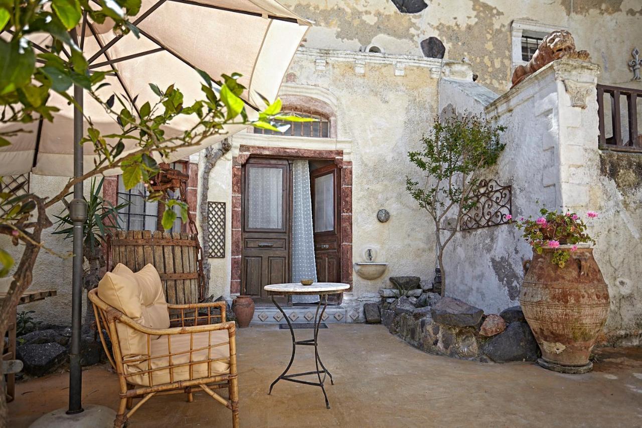 Santorini Cave Houses Vothon Exterior photo