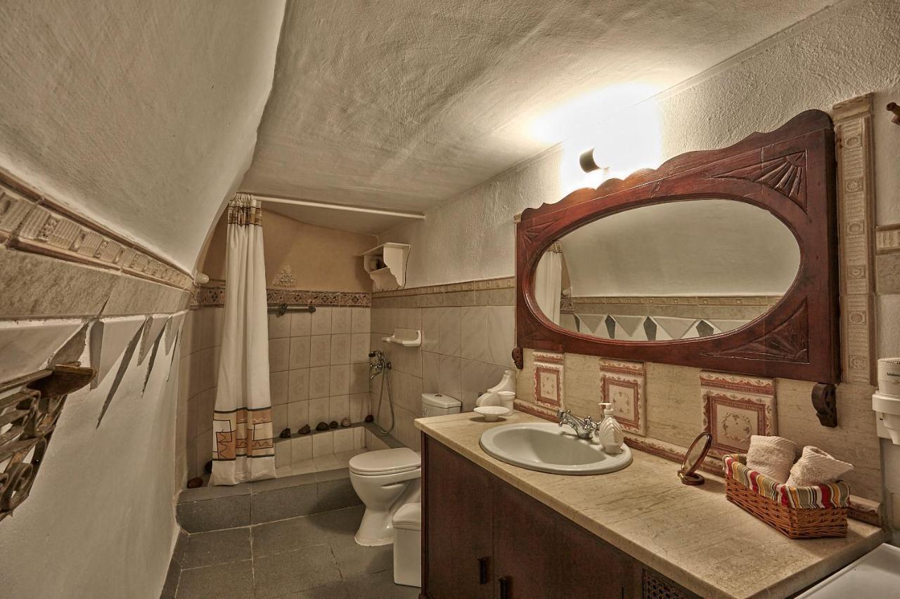Santorini Cave Houses Vothon Exterior photo